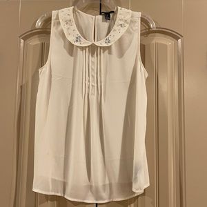 Forever 21 sleeveless cream top